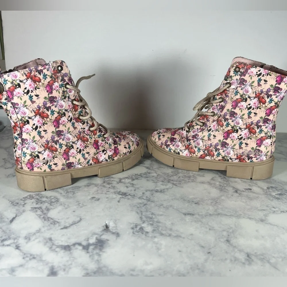 Blowfish Malibu Kids Playground Boot in Pink Anatasia